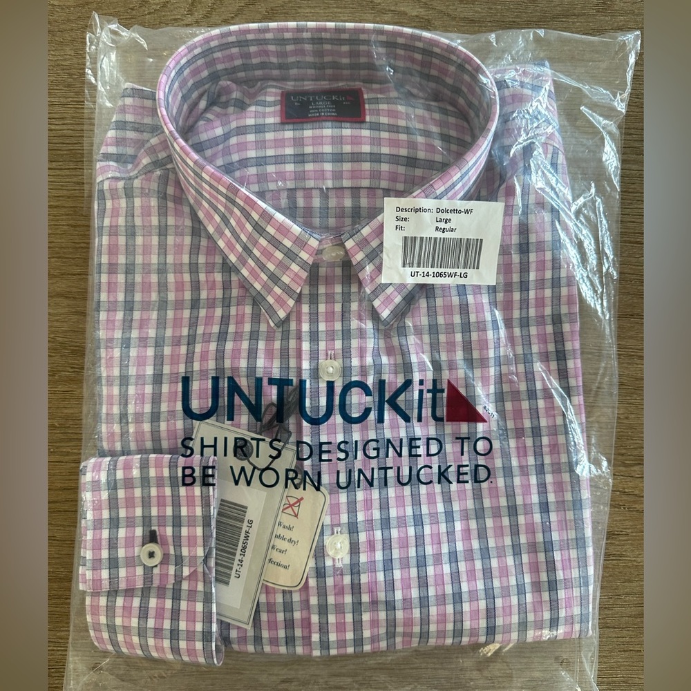 UNTUCKit NWT size Large